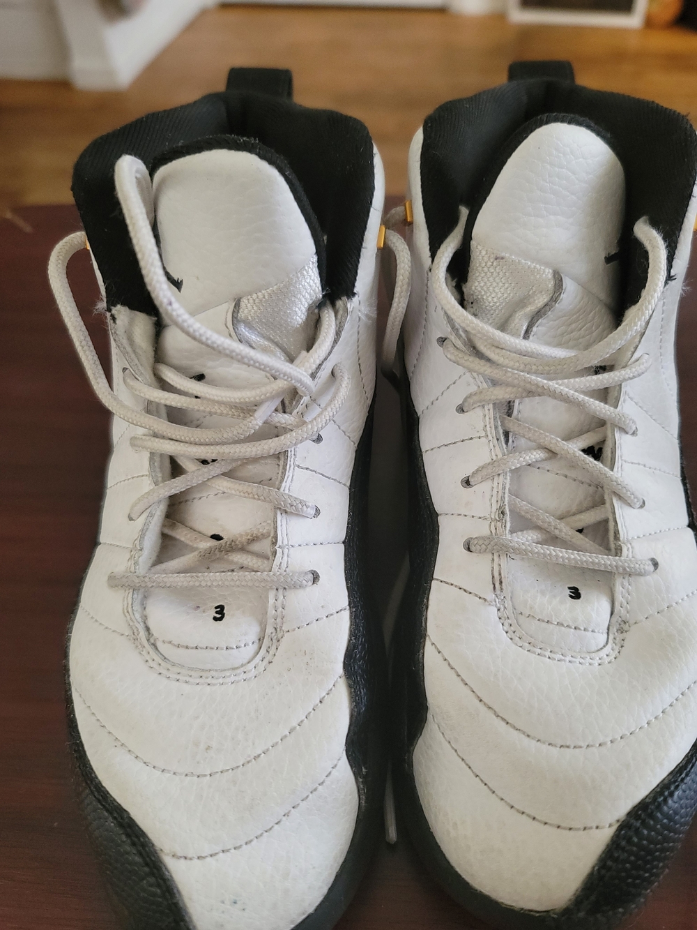 Jirdan 12 Retro "Taxi" Athletic Sneakers